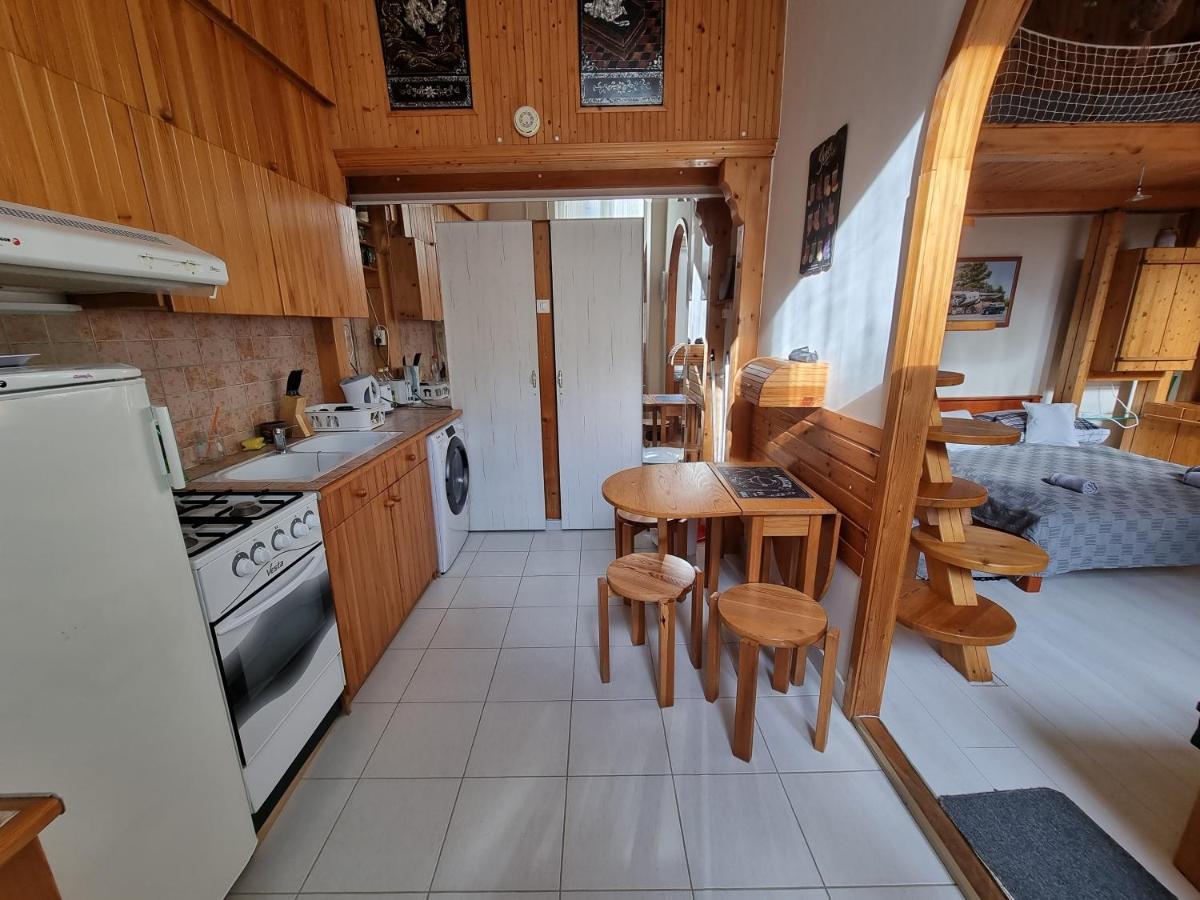 Little Cozy Apartman Miskolc Luaran gambar