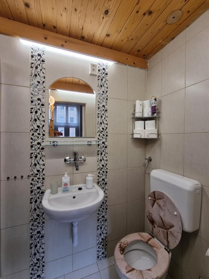 Little Cozy Apartman Miskolc Luaran gambar