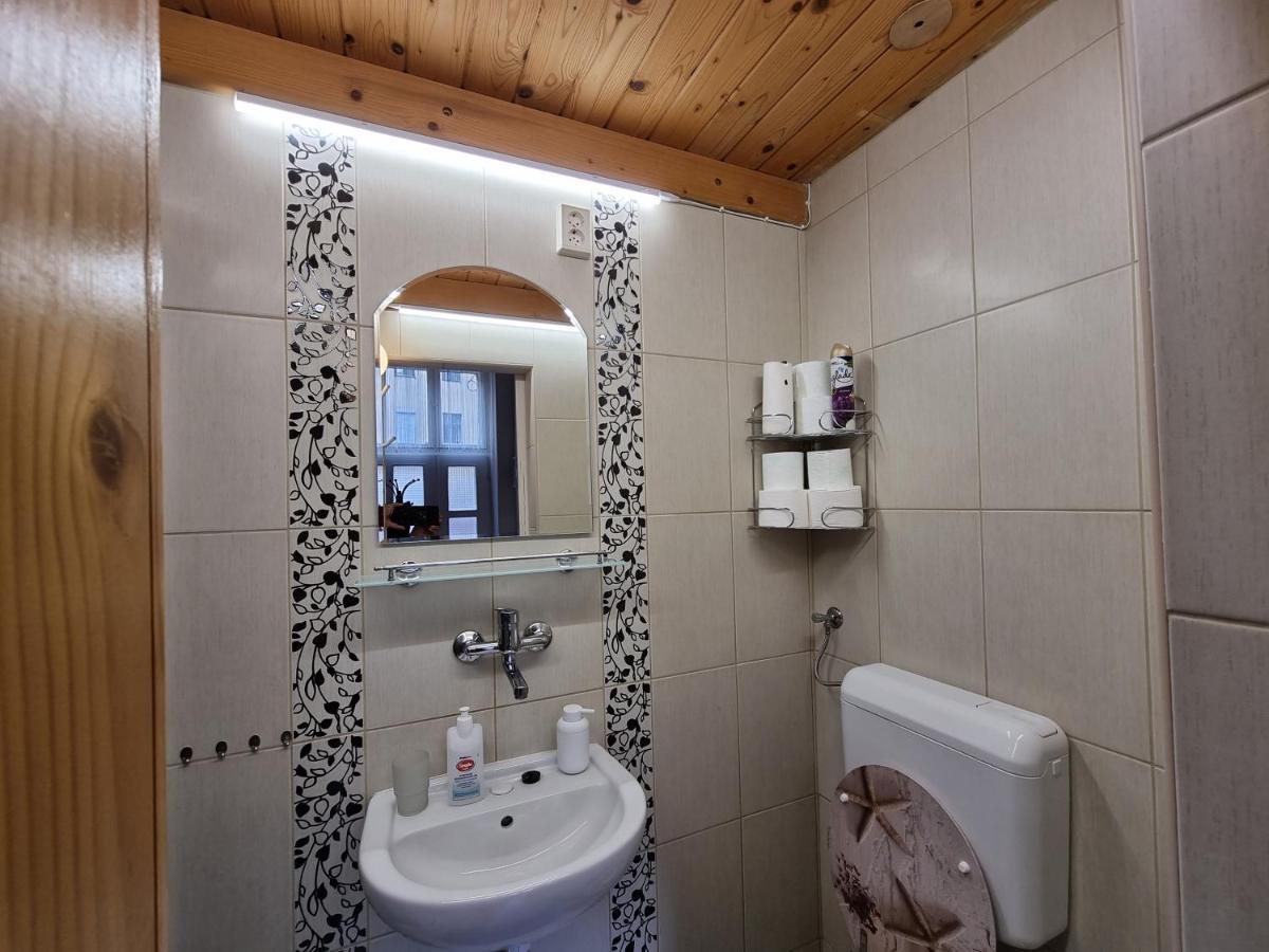 Little Cozy Apartman Miskolc Luaran gambar