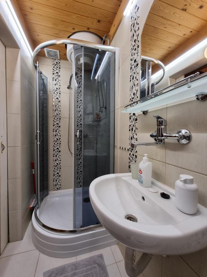 Little Cozy Apartman Miskolc Luaran gambar